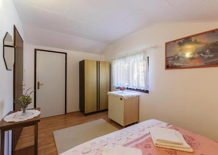 2 Bedroom Amazing In Daire Pavicini